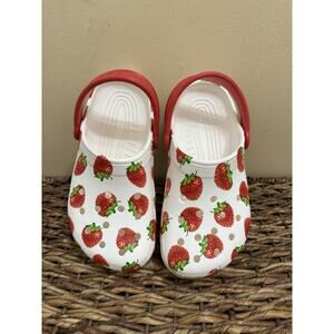 Crocs Classic Fresh Fruits Clog Strawberry or Cherry Print Kids 3 Junior